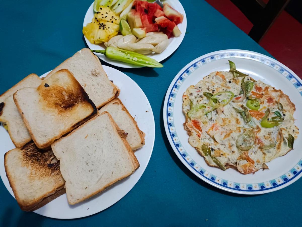 Mamisa Cafe, Home Stay Habarana Buitenkant foto